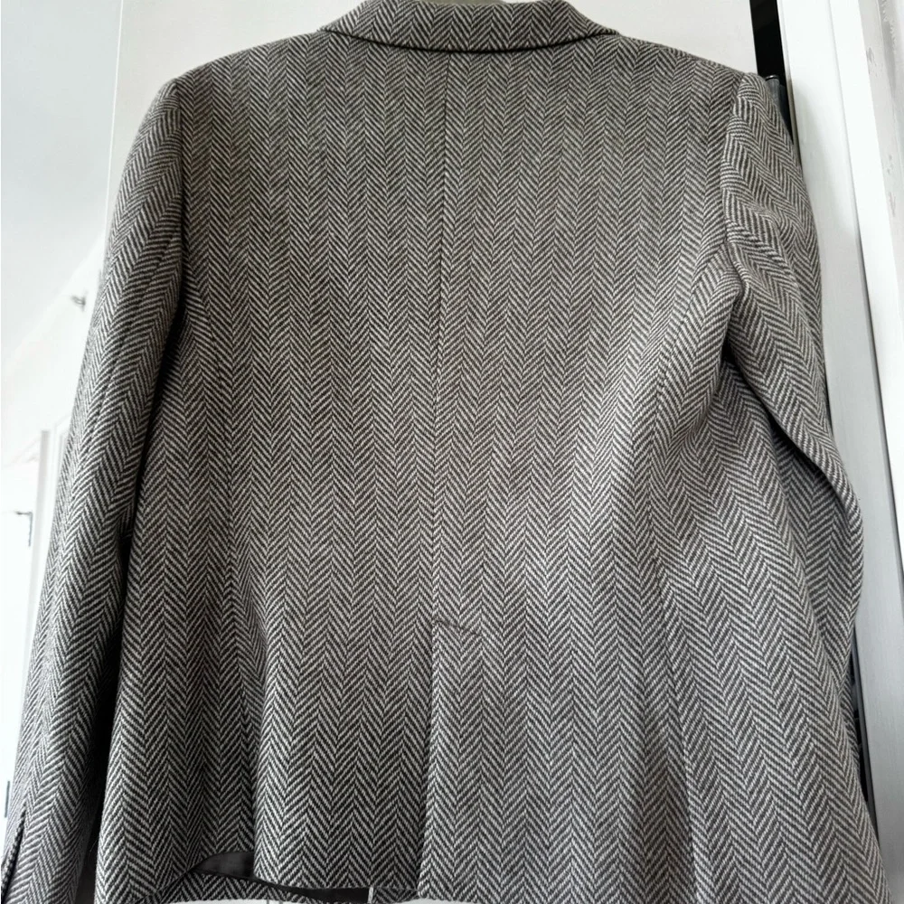 Massimo Dutti Classy Herringbone Blazer - Picture 8 of 8